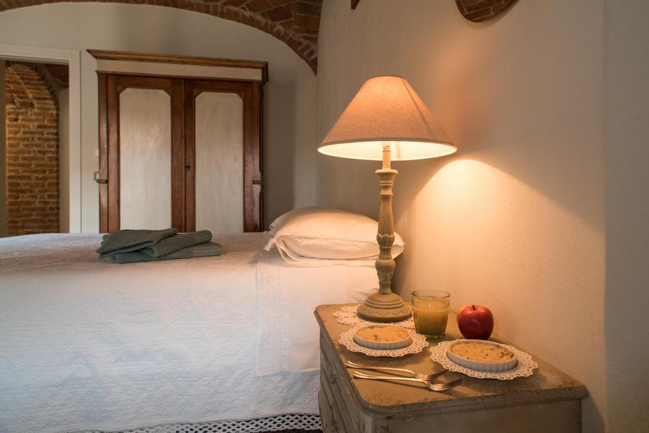 Acini E Rose Appartement Montalenghe Buitenkant foto