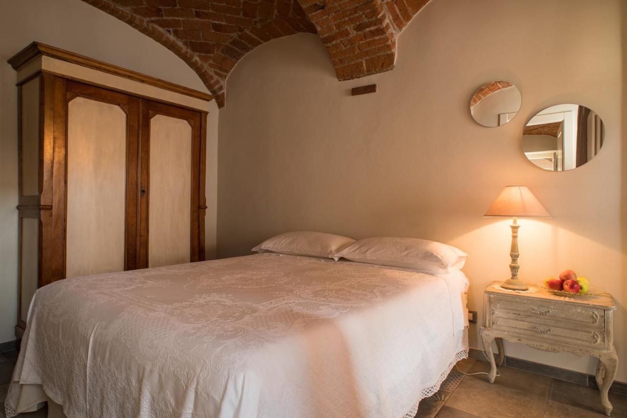 Acini E Rose Appartement Montalenghe Buitenkant foto